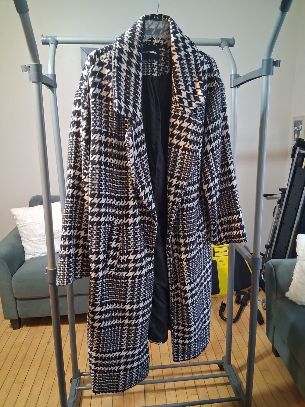 Fashion Nova Black & White Houndstooth Pea Coat